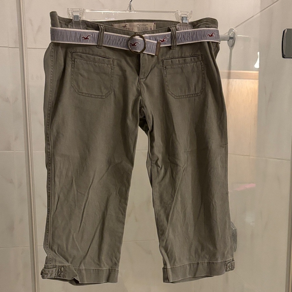 Hollister Khaki Cropped Pants with Belt 9